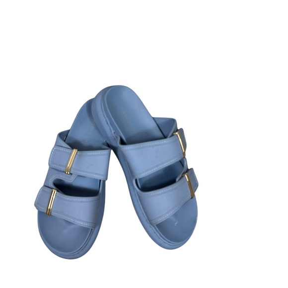 Madden Girl Shoes - Madden Girl periwinkle Blue Slide Sandals with Gold Accents size 9